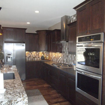 Kitchen Cabinetry for the 2016 Parade of Home "Best in Show" Winner