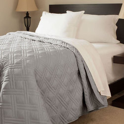 Solid Color Silver King Bed Quilt - Quilts And Quilt Sets