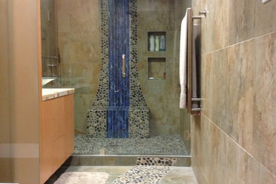 Inspiration for a contemporary bathroom remodel in Los Angeles