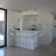 breakfast bar