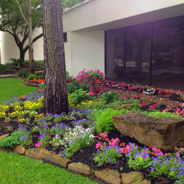 Custom Rock Work and Flowerbeds