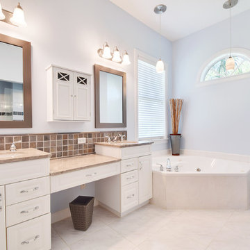 119 SW Lake Rush Court