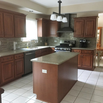 Traditional Kitchen Remodel Done in a Nutmeg Stain