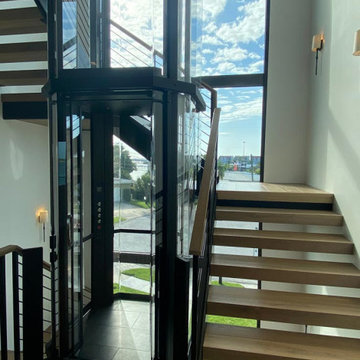 KMG (KEVIN) CONTRACTOR MATT POST STAIR INSTALLER