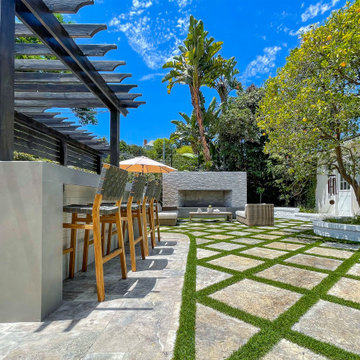 Brentwood Chic Backyard