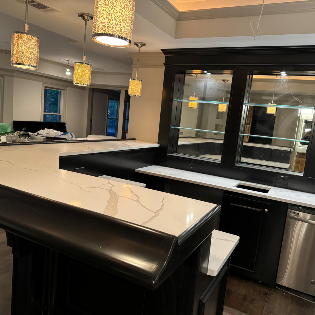 Custom Quartz Kitchen Countertops