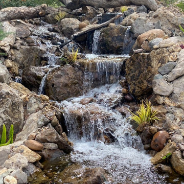 Mt. Sinai Simi Valley 70' Pondless Waterfall