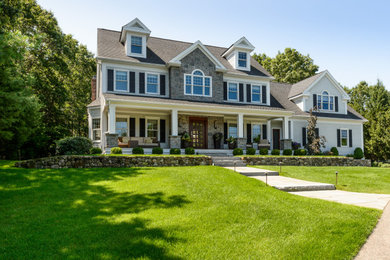 Photo of a traditional landscaping in Boston.