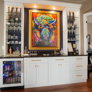 Carriage Club Drive - White Kitchen Elegance