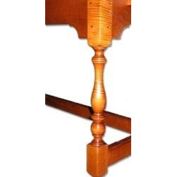 William & Mary Tavern Table - Dining Tables