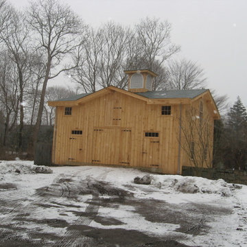 Traditional Barns & Timberframes