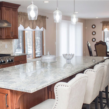 Maple Cabinet kitchen and wet bar remodel