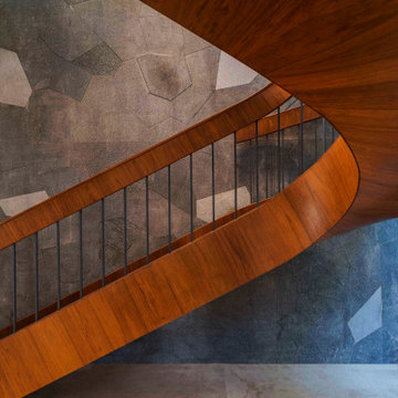Linear Dynamic House