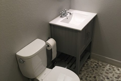 This is an example of a contemporary cloakroom in Denver.