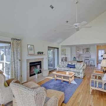 3751 Beach Court