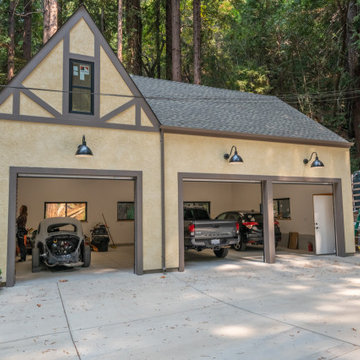 A Garage that could be a house