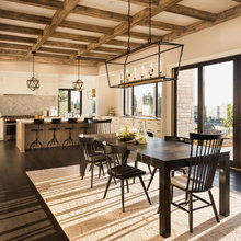 Dining/kitchen
