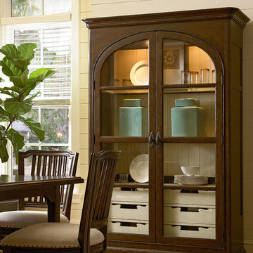 Paula Deen Home Furniture