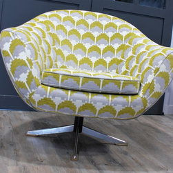 Restauration d' un fauteuil coque ann&eacute;e  70 - Armchairs And Accent Chairs