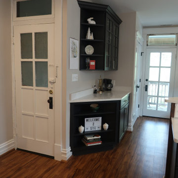 REAR DOOR TO LEFT - DOOR ON RIGHT TO DECK