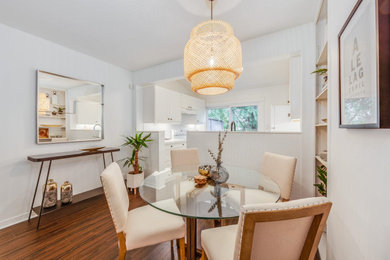 Inspiration for a transitional dining room remodel in Toronto