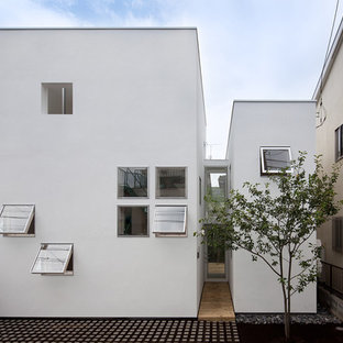 東京都下のモダンスタイルのおしゃれな家の外観 (戸建) の写真