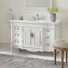 A Heritage-Inspired Bath With a Fresh Feel