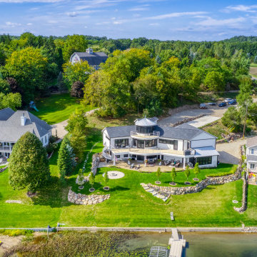 Cavanaugh Lake Residence