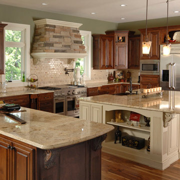 Mount Pleasant, Iowa - Traditional Kitchen