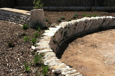 This is an example of a traditional landscaping in Seattle.