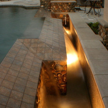 Negative Edge Swimming Pools