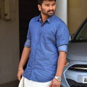 Anirudh Murali's photo