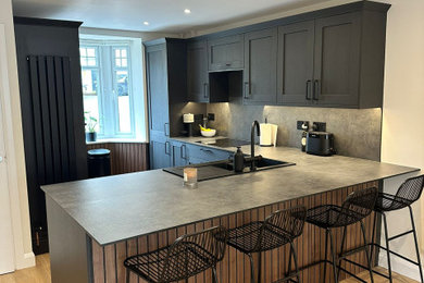 Design ideas for a modern kitchen in Other.