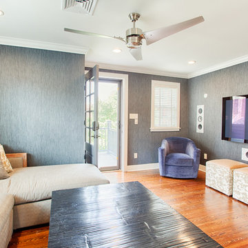Center City Philadelphia Row Home Family Room