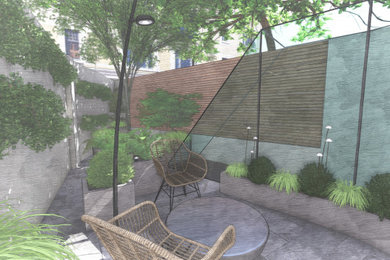 Ispirazione per un piccolo giardino formale industriale in ombra dietro casa in estate con un giardino in vaso, pavimentazioni in pietra naturale e recinzione in legno