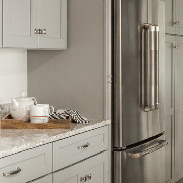 Karen's Modern Kitchens