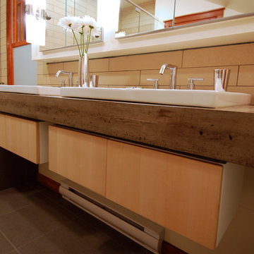 Bancroft Master Bathroom
