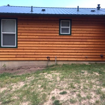 Log Siding Cleaning and Sealing