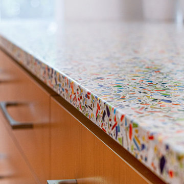 La Jolla Shores Kitchen Vetrazzo Counter Edge