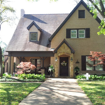 Shady front yard landscaping