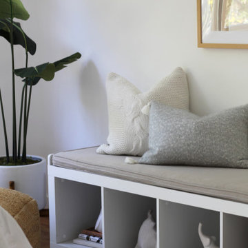 Kids' Cubby Bench with Cushion Holds Toys and Books