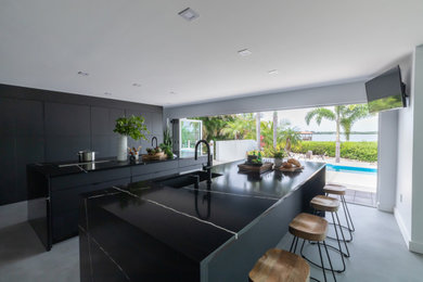 Example of a kitchen design in Orlando