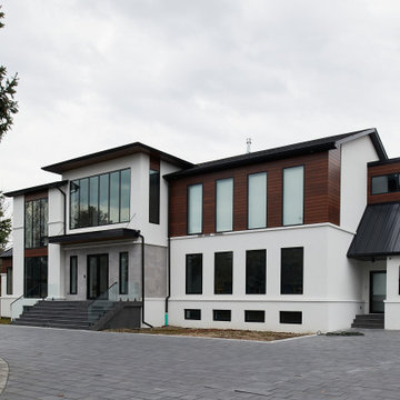 Luxe Modern Estate Home in Devil's Elbow Markham