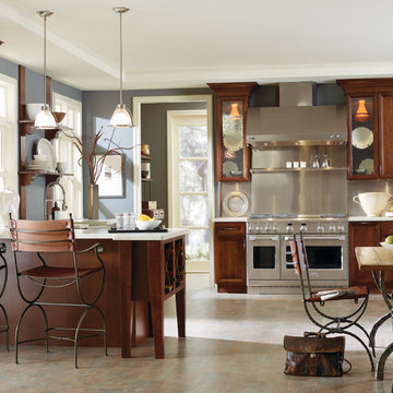 Decorá Cabinets: Dark Wood Kitchen
