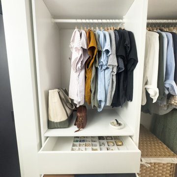 Mt. Hood A-Frame - Primary Closet