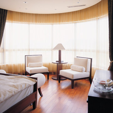 Bedroom Looks with Somfy Motorization