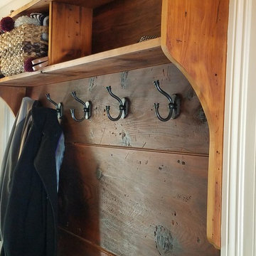 Canton mud room