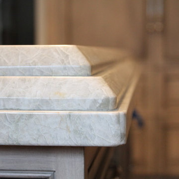 Kitchen Quartzite Mother Pearl
