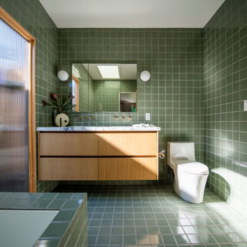 Amber Lestrange: Fully Tiled Rosemary Spa Bathroom