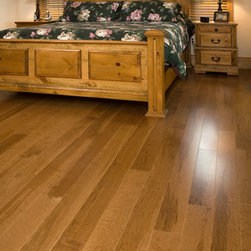 Country Chic Bedroom - Hardwood Flooring